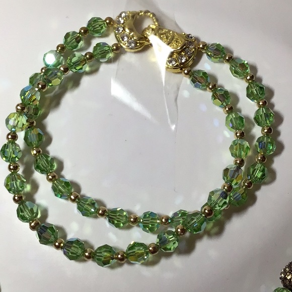 Jewelry - Picture 3 of 3